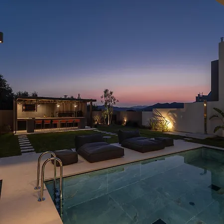 Azahar Serene Luxury Living 빌라 Milonianá